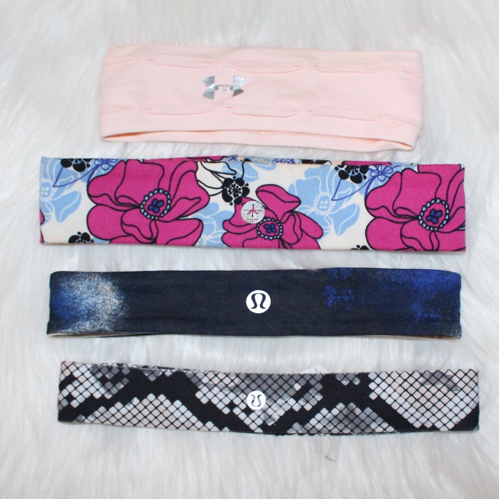 2 Athleta , 1 Underarmour , 1 unknown headbands